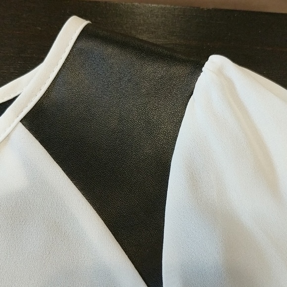 Everly blouse - Picture 3 of 5